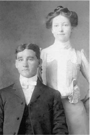 WD and Mattie Lou Sturkie - Wedding Picture